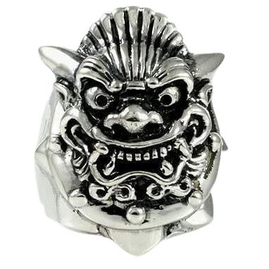 Anillo de plata esterlina con máscara japonesa del diablo