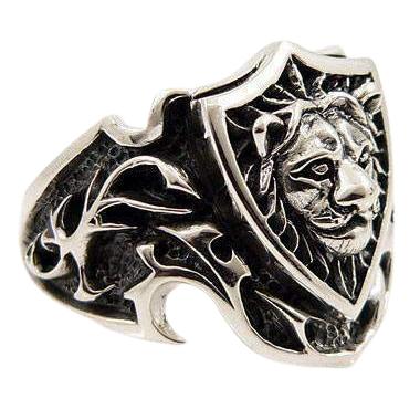 Серебряное кольцо с изображением рыцаря и льва