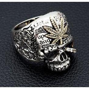 Ringe mit Marihuana-Totenkopf aus Sterlingsilber