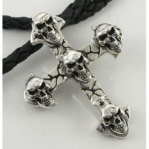 Gothic Kreuz Anhänger mit Totenkopf