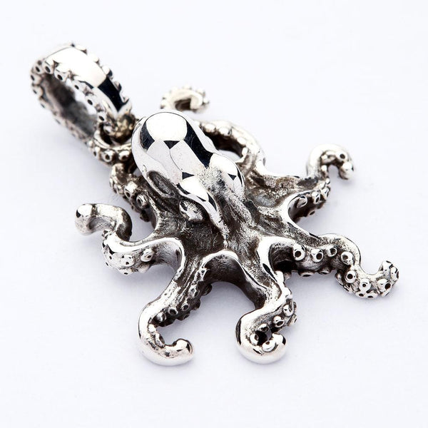 Silberne Gothic Halskette mit Octopus-Anhänger