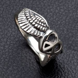 Ring mit Friedensflügeln aus Sterlingsilber