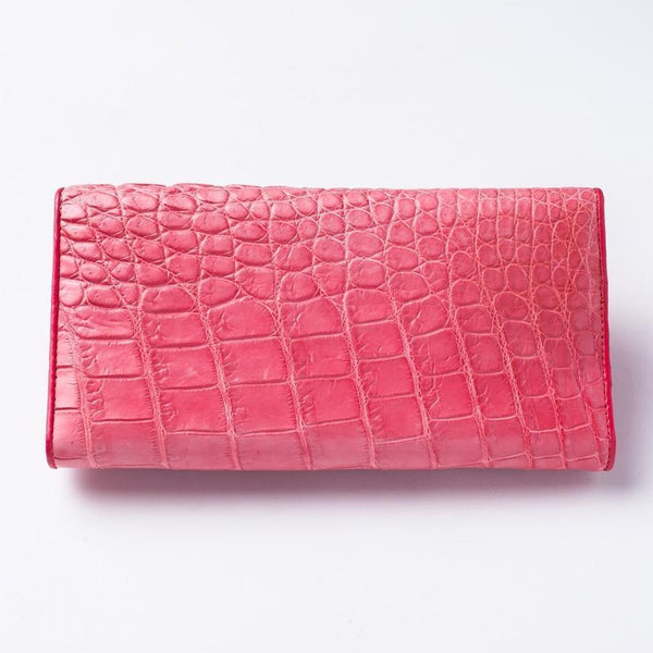 Розовый длинный кошелек из крокодиловой кожи с крокодилом