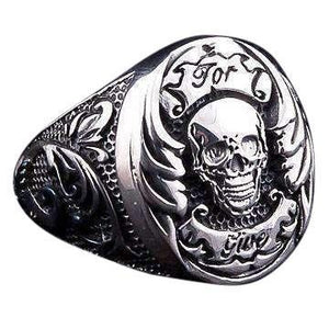 Por Vida Skull Ring