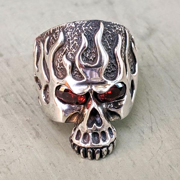 Silver Red Eyes Flame Skull Ring