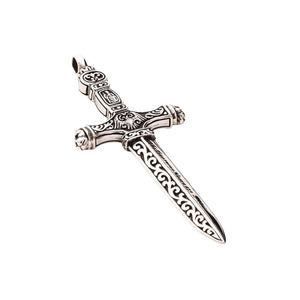Pendentif épée de guerrier en argent sterling