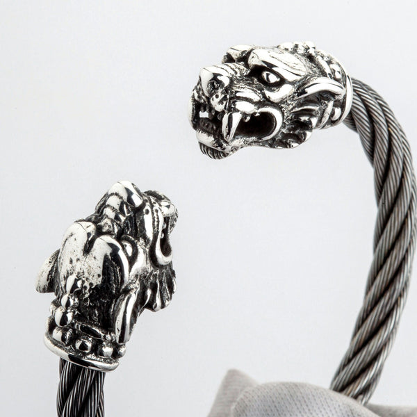 Bracciale da motociclista con testa di tigre intrecciata in argento sterling