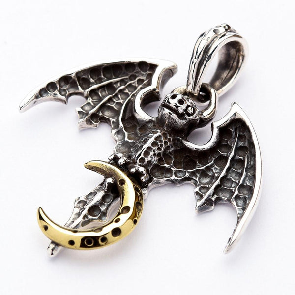 Серебряное ожерелье с подвеской в виде готической летучей мыши-вампира